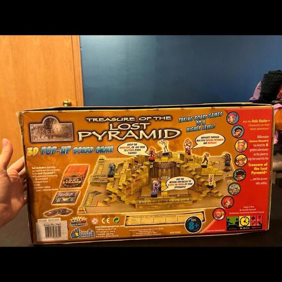 Treasure of the Lost Pyramid a 3D pop up board game - Picture 2 of 5